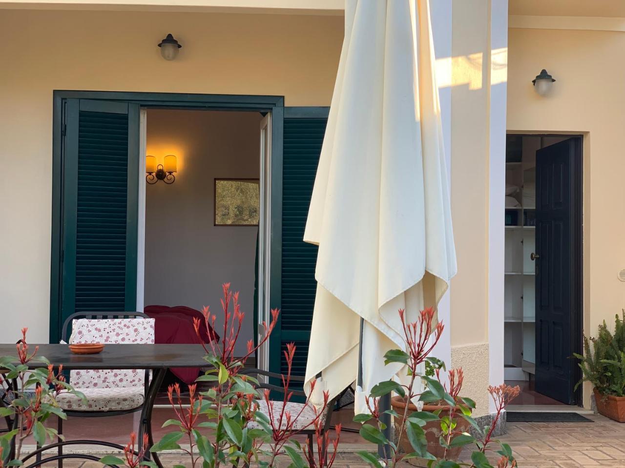 Villino Eleonora Bed & Breakfast Parghelia Ngoại thất bức ảnh