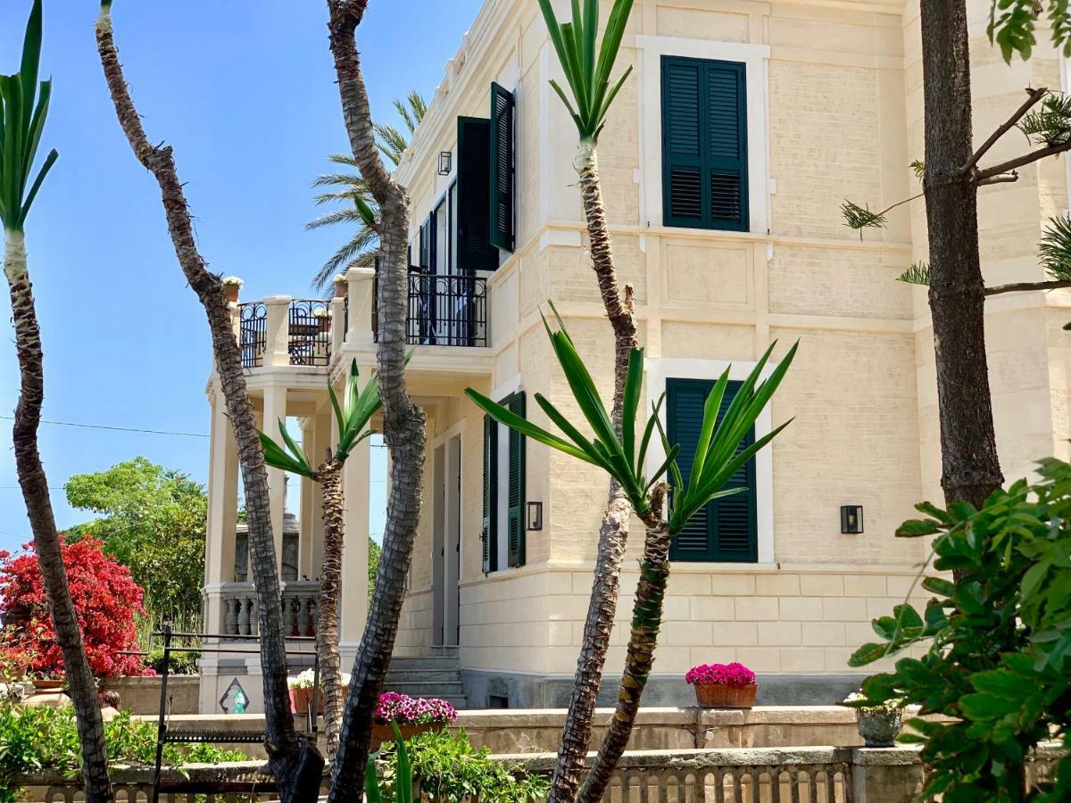 Villino Eleonora Bed & Breakfast Parghelia Ngoại thất bức ảnh